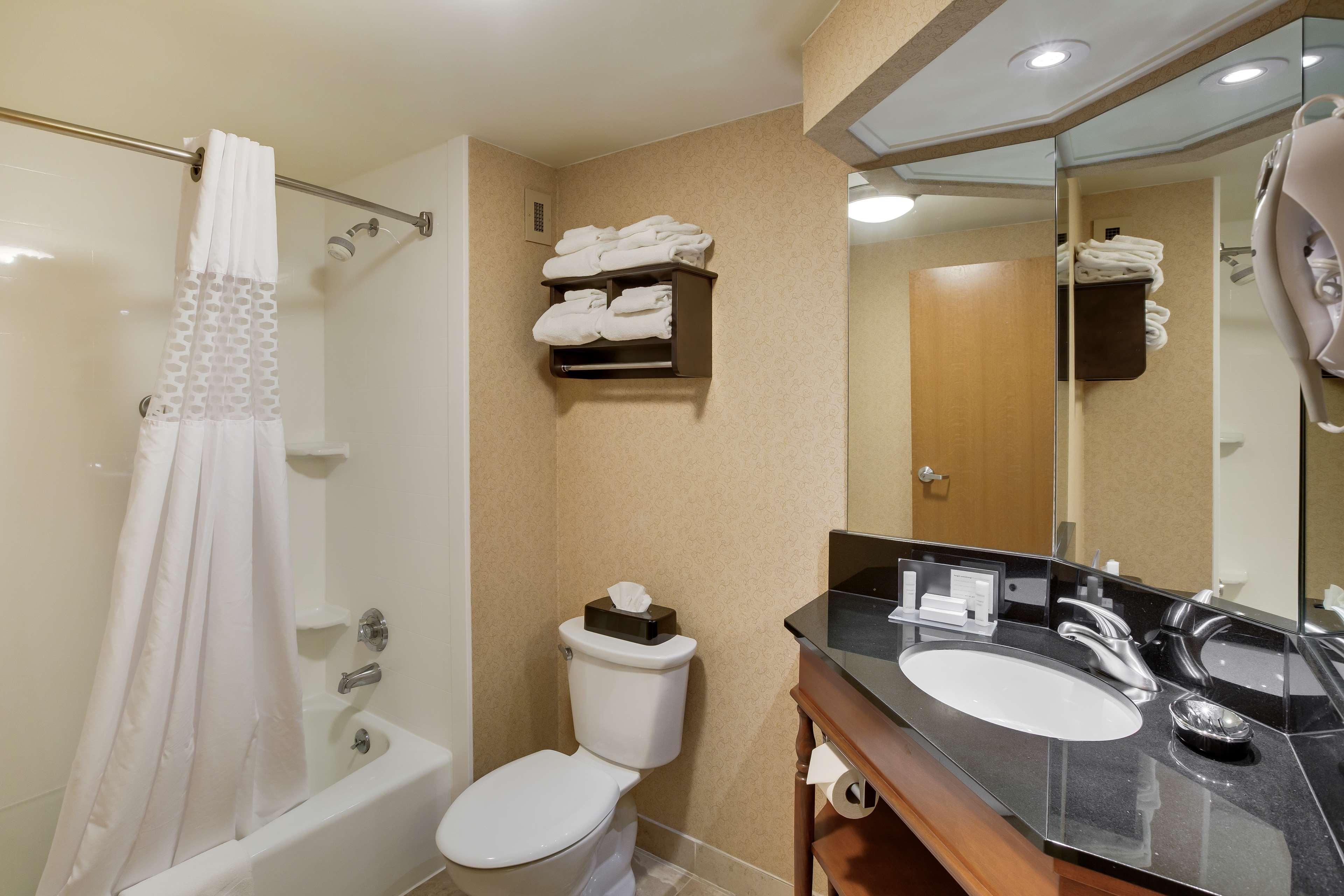 Wingate By Wyndham Cranberry Hotel 3*