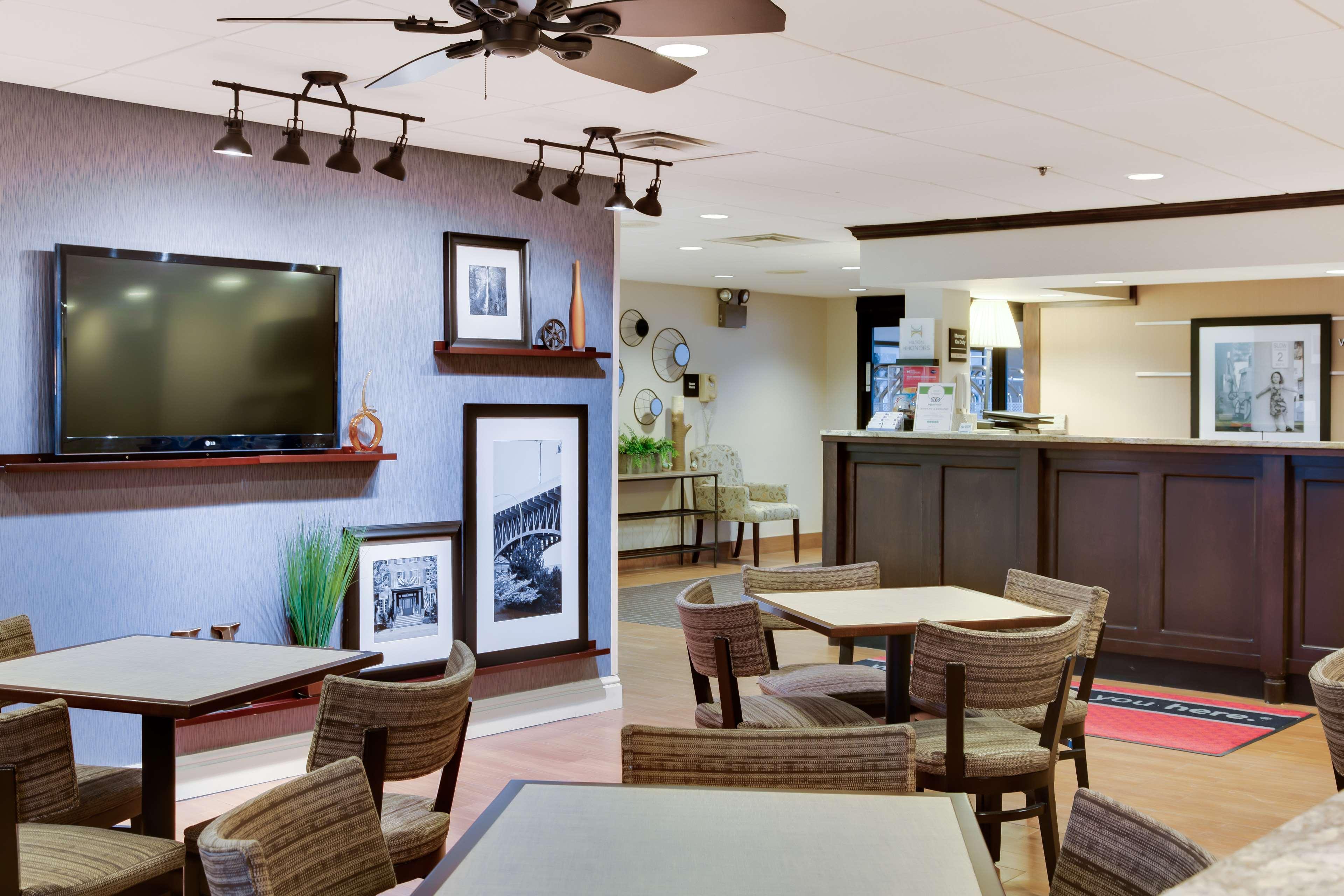 Wingate By Wyndham Cranberry 3*