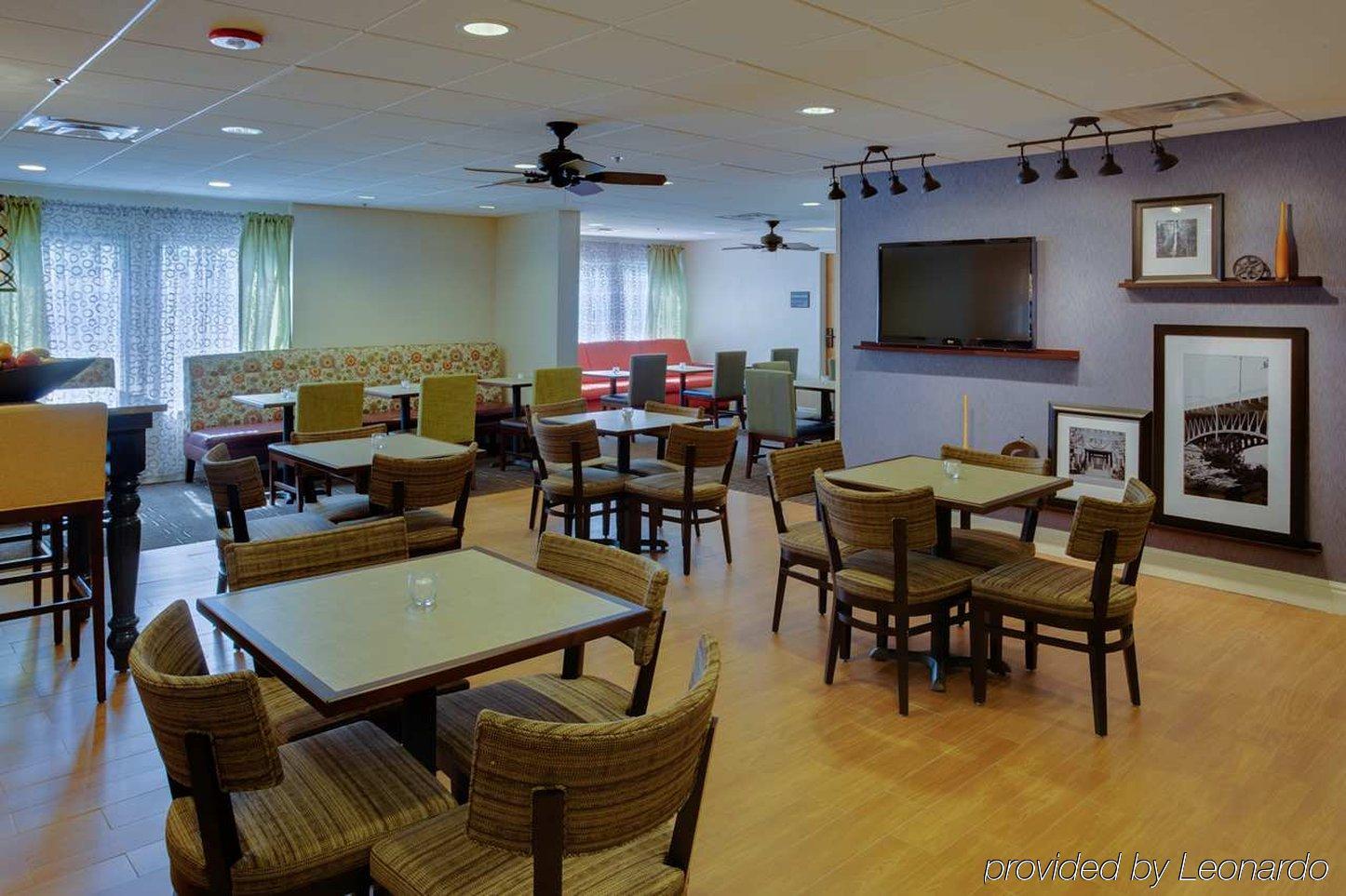 Wingate By Wyndham Cranberry Hotel